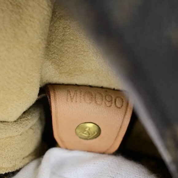 LOUIS VUITTON Logo Looping GM Shoulder Bag Monogram Leather Brown - Picture 6 of 16